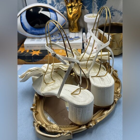 🆕 LOEFFLER RANDALL 🧿 NWOB Carmen Cream Moiré Bow Sandal, Sz 9 - Picture 8 of 12